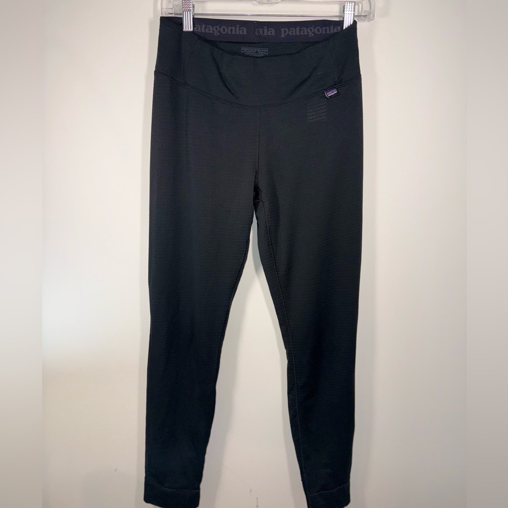 Patagonia Women's Black Light Weight Tights size Medium